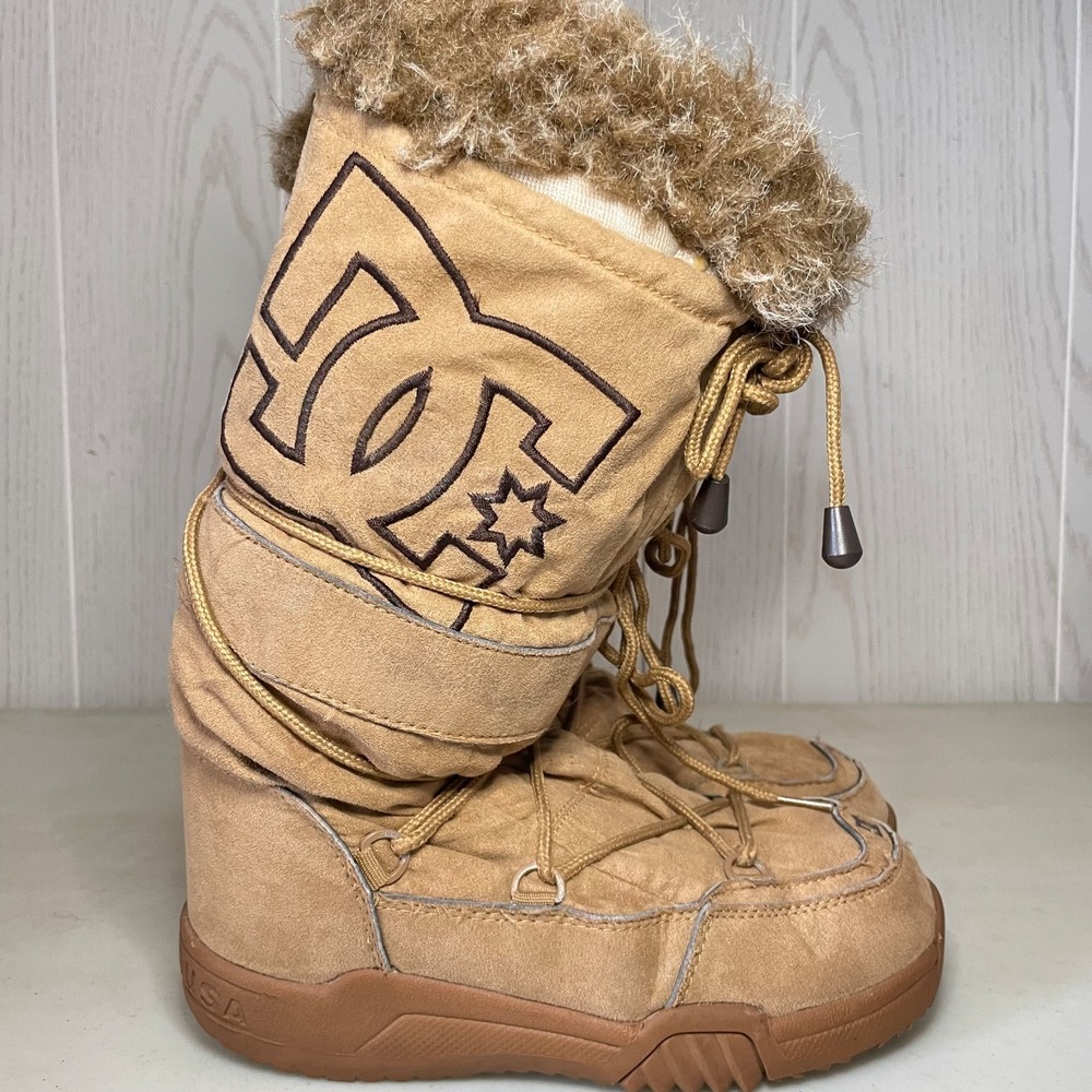 DC Chalet Women's Winter Snow Boots Brown Suede Faux Fur Y2K Lace Up Size 6 Rare - Picture 6 of 16